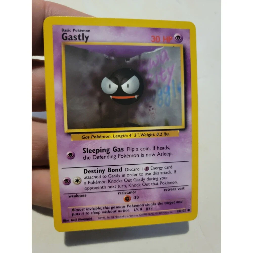 Pokemon TCG Card Vintage 1999 WOTC Game Freak Nintendo Wizards 90s Gastly